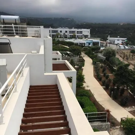 Pine Valley - Penthouse * Agios Amvrosios (Kyrenia)
