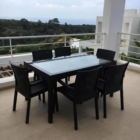 Pine Valley - Penthouse Apartament *